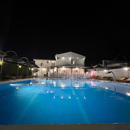Residence Leora Ulcinj Exterior foto