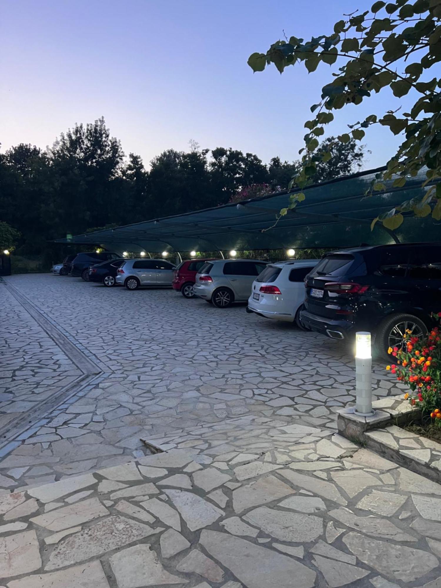Residence Leora Ulcinj Exterior foto