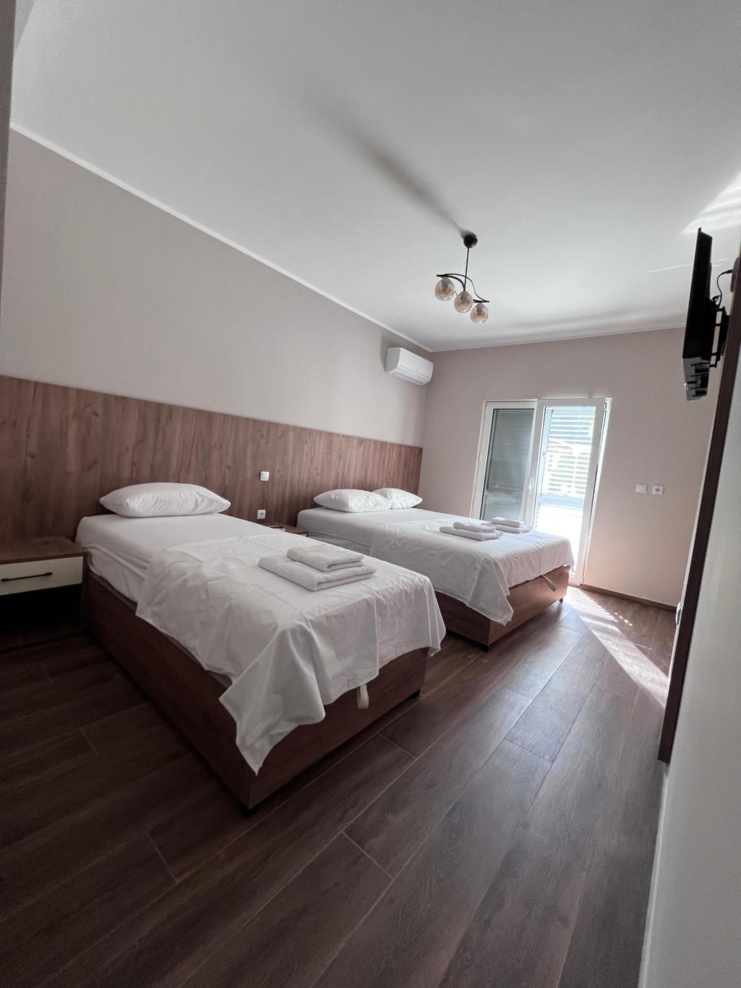 Residence Leora Ulcinj Exterior foto