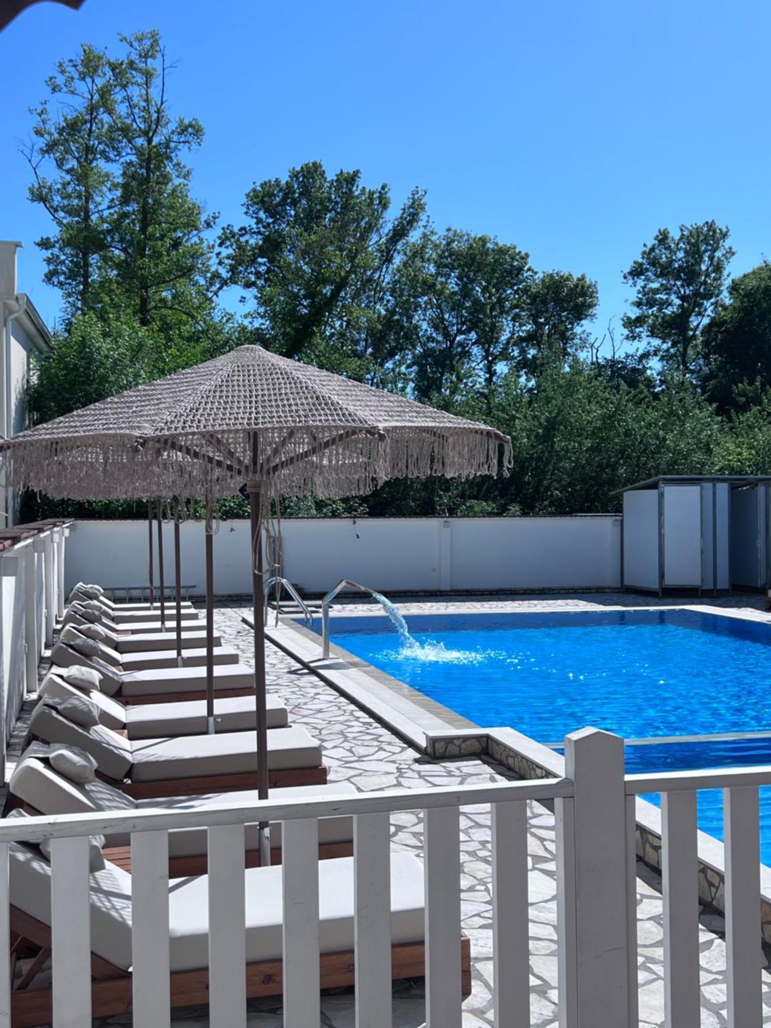 Residence Leora Ulcinj Exterior foto